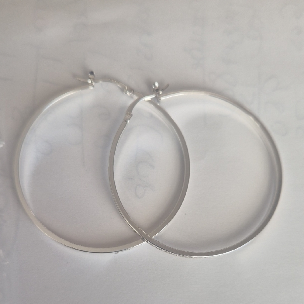 BRAND NEW PABBEU STERLING SILVER 9.25 50MM HOOPS with out the box